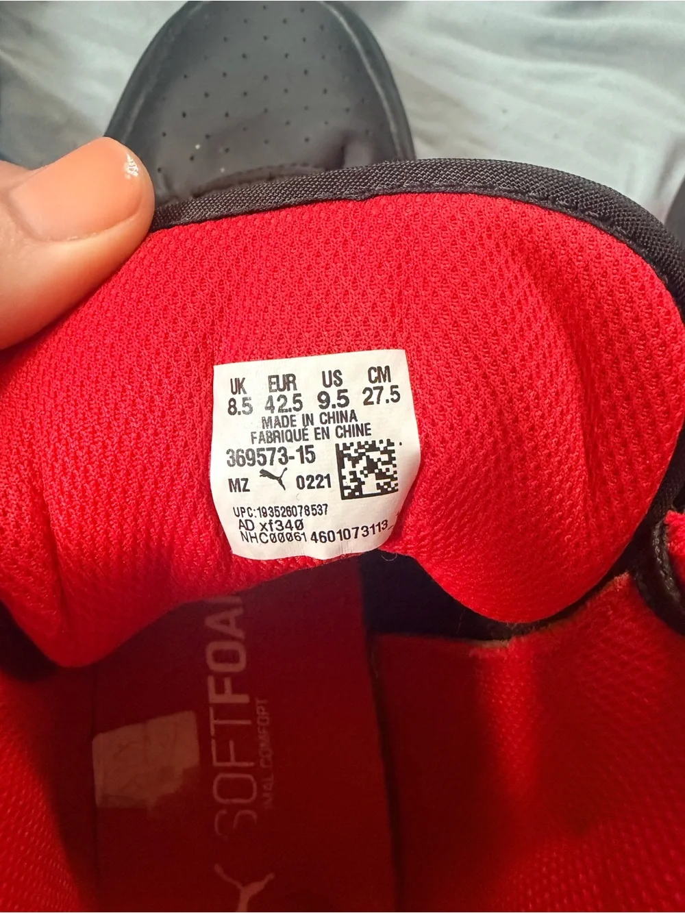 Puma Black White Red High-Top Athletic Shoes